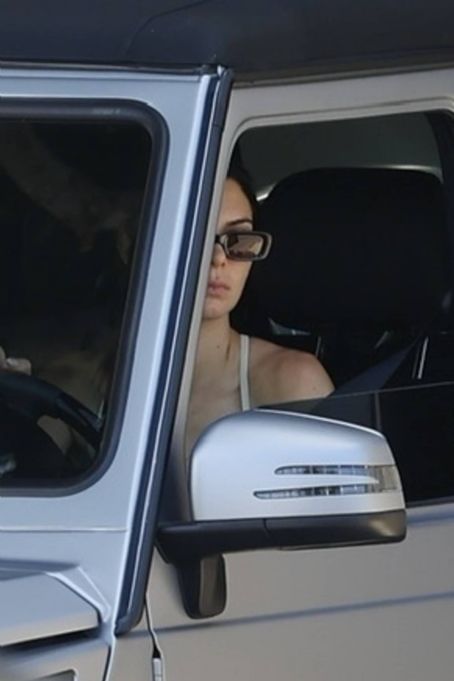 Kendall Jenner – In her convertible Mercedes G-Wagon in Beverly Hills