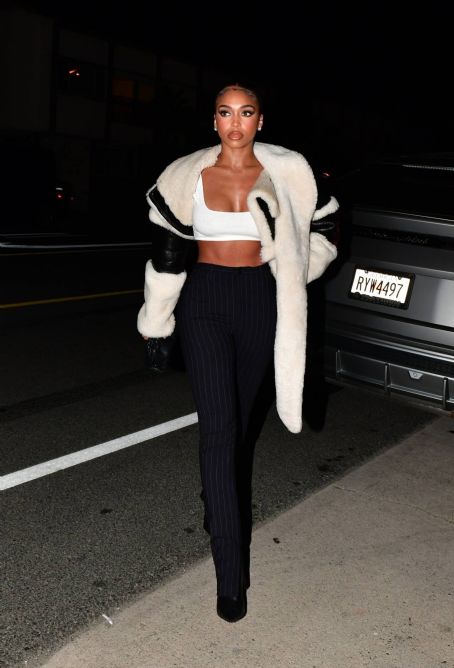 Lori Harvey – Dinner candids at Giorgio Baldi - FamousFix