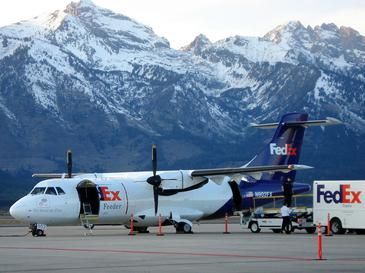 Empire Airlines Flight 8284