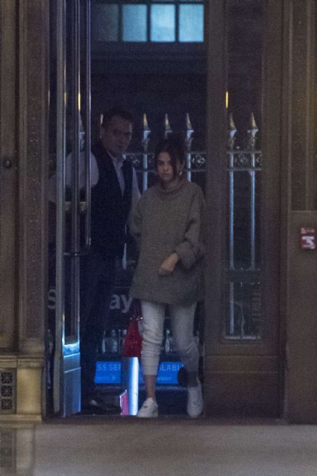 Selena Gomez and The Weeknd – Going to dinner in New York City