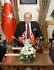 Yalçın Akdoğan
