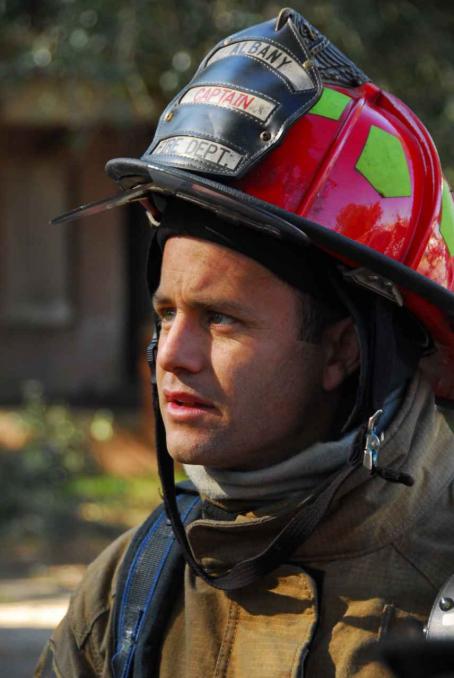 Kirk Cameron Star As Caleb Holt In Samuel Goldwyn Films' Fireproof ...