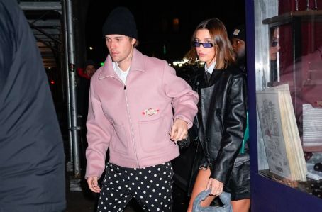 Hailey Bieber – With Justin Heads out for dinner in New York
