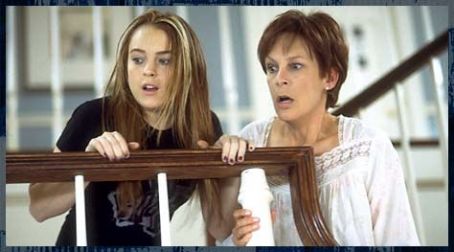 Lindsay Lohan and Jamie Lee Curtis in Disney's Freaky Friday - 2003 ...