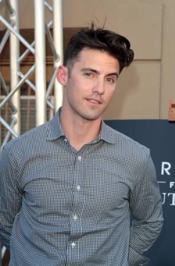 Milo Ventimiglia Spotted Getting Cozy With Talent Agent