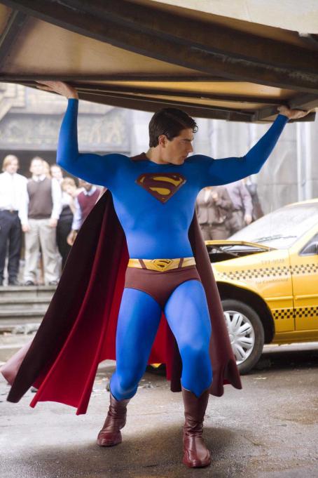Brandon Routh is Superman in Warner Bros. Pictures' Superman Returns