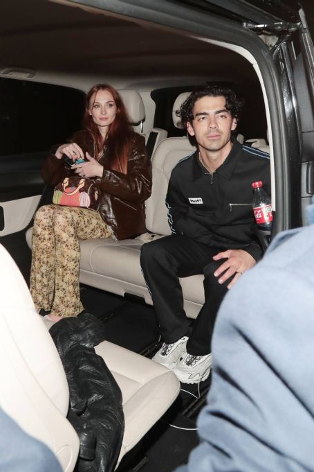 Sophie Turner – With Joe Jonas party til the late hours in London