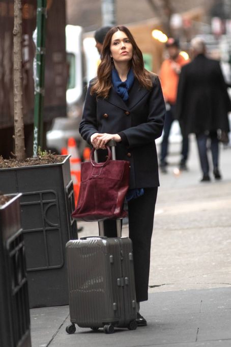 Mandy Moore – On set with ‘Dr. Death’ in New York
