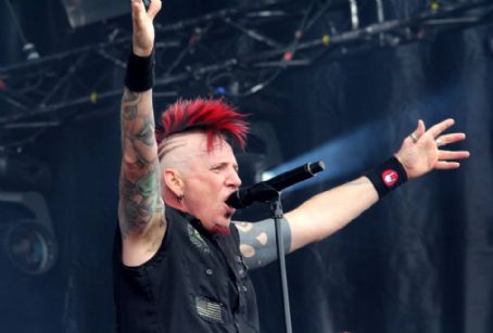 Who is Chad Gray dating? Chad Gray girlfriend, wife