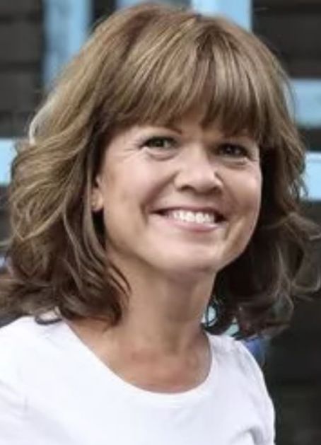 Samantha Davis