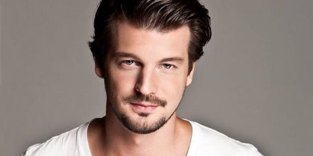 Dávid Szatory