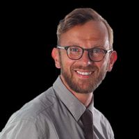 Dan Hicks (archaeologist)