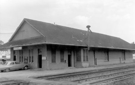 Magnolia station