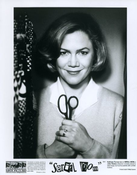 serial mom cast