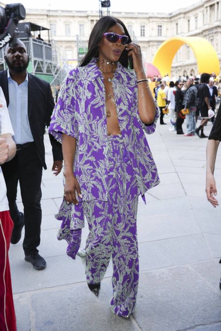 Naomi Campbell – Louis Vuitton S-S 2023 Menswear Fashion Show in Paris