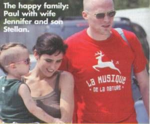 Jennifer Connelly with her children - FamousFix.com post