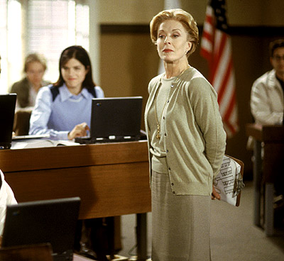 Selma Blair and Holland Taylor in MGM's Legally Blonde - 2001 | Holland ...