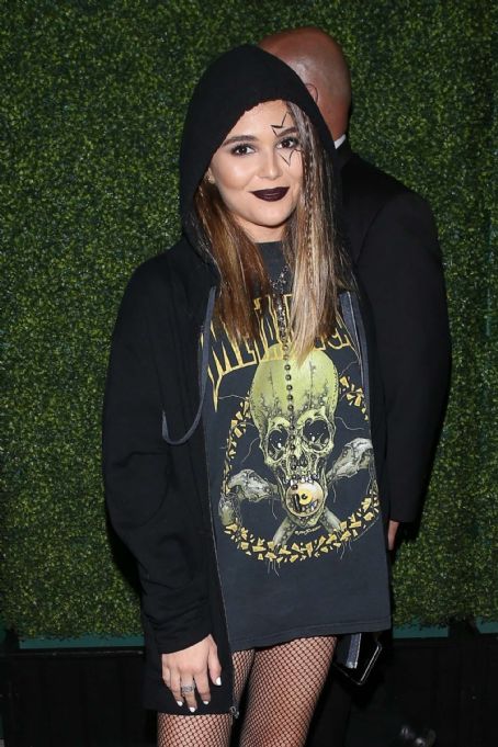 Olivia Jade – Casamigos Halloween Party in Beverly Hills - FamousFix