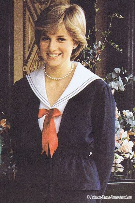 Prince Charles and Lady Diana Spencer returned to London after their ...