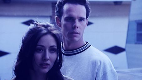 Kevin Dillon and Shannen Doherty