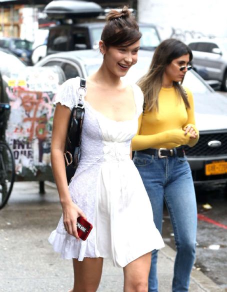 Bella hadid white mini cheap dress