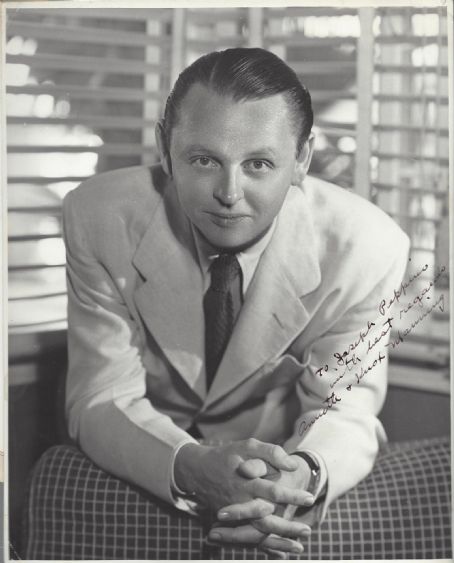 Knox Manning