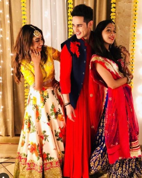 Who is Priyank Sharma dating? Priyank Sharma girlfriend, wife