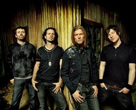 Puddle Of Mudd