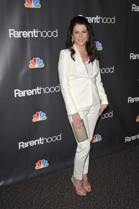 Lauren Graham - Parenthood Premiere Party At The Directors Guild Theatre In West Hollywood, 22 February 2010