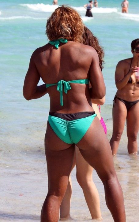 Serena Williams – Celebrity Body Type Two (BT2), Female