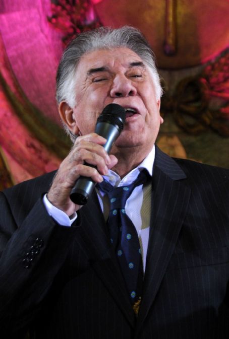 Raúl Lavié