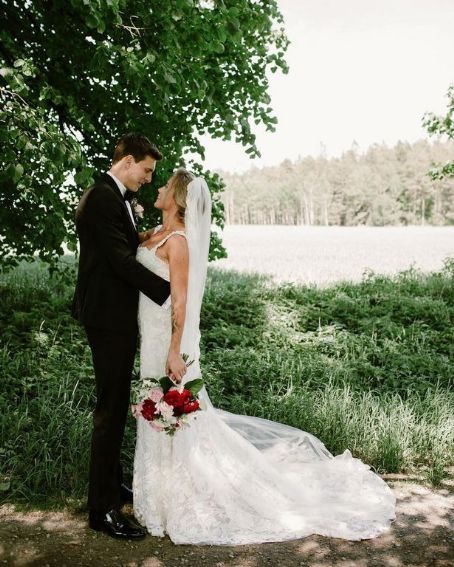 Victor Lindelöf and Maja Nilsson (I) - Marriage