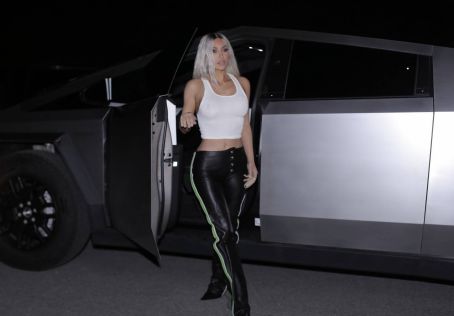 Kim Kardashian – Spotted with Tesla cybertruck in Beverly Hills