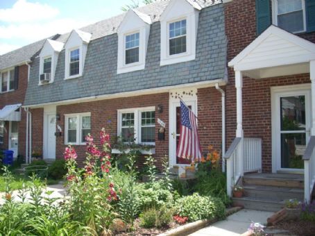Monroe Courts Historic District