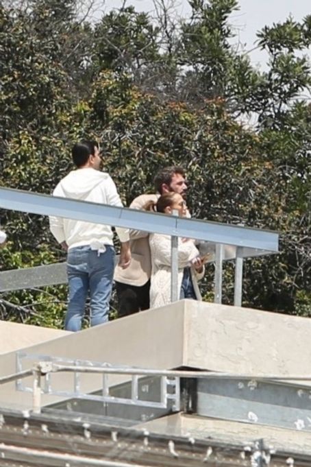Jennifer Lopez – Seen in Bel Air with fiance Ben Affleck