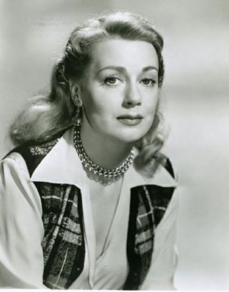 June Havoc - FamousFix