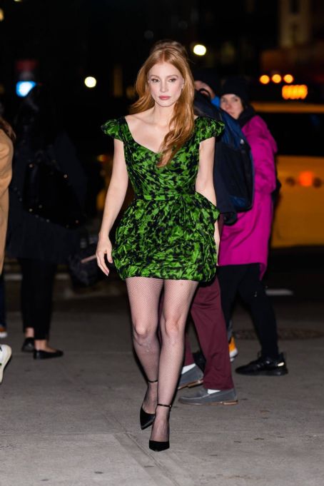 Jessica Chastain – Out in her Fallon outfit in New York