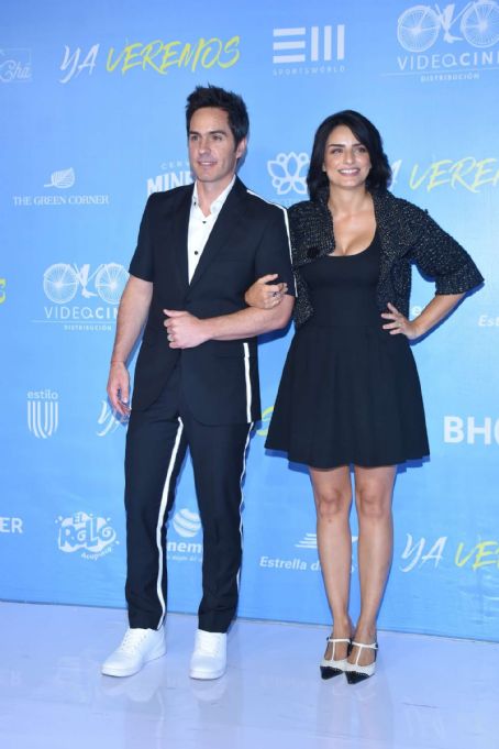 Aislinn Derbez – ‘Ya Veremos’ Premiere in Mexico City Picture - Photo