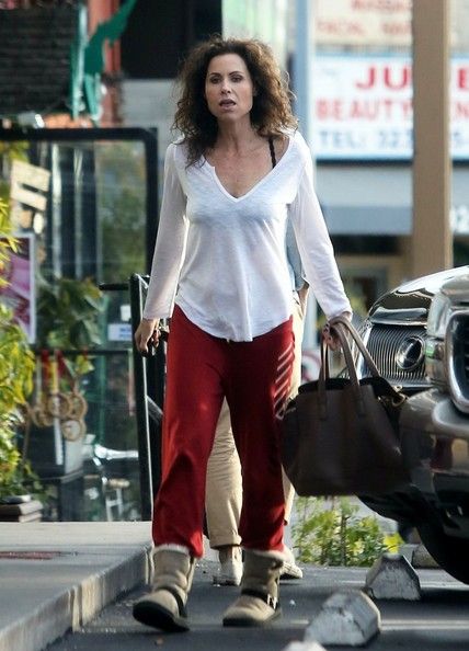 Minnie Driver stops by a nail salon in Los Feliz, California on January 6, 2014