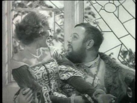 Wendy Barrie and Charles Laughton