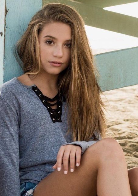 Mackenzie Ziegler Famousfix