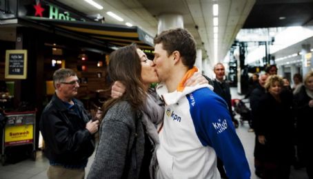 Sven Kramer and Naomi van As