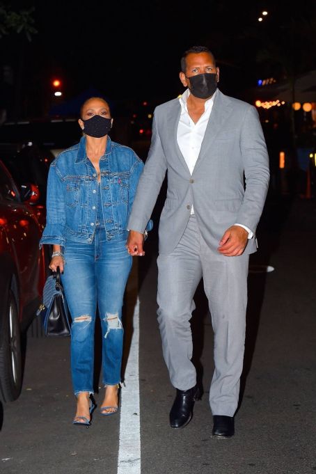 Alex and Jennifer Lopez - Out for dinner date at Carbone ...