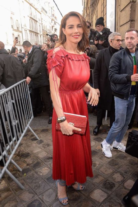 Adriana Abascal - Valentino Show at 2017 PFW in Paris | Adriana Abascal