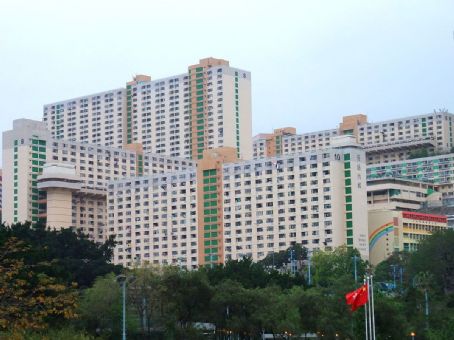 Kwai Shing West Estate
