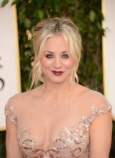 Kaley Cuoco - The 70th Golden Globe Awards (2013)