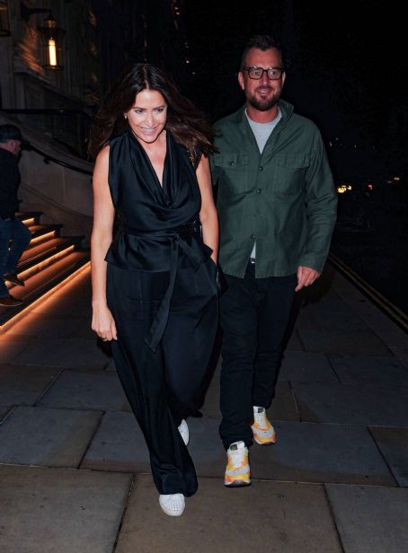 Who is Lisa Snowdon dating? Lisa Snowdon boyfriend, husband