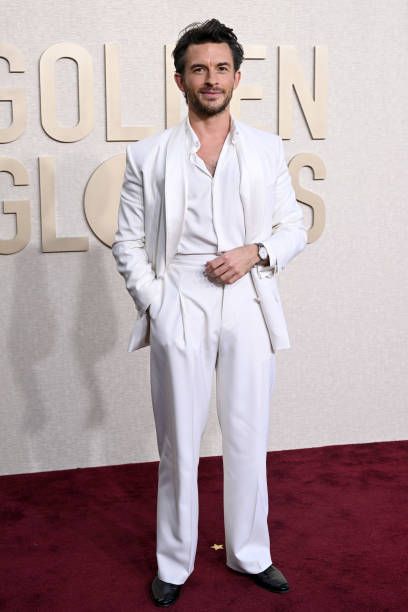 Jonathan Bailey - 81st Golden Globe Awards (2024) - FamousFix