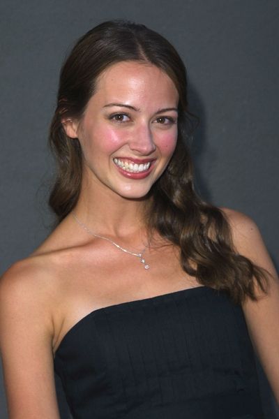 Amy Acker | Amy Acker Picture #18854161 - 400 x 600 - FanPix.Net