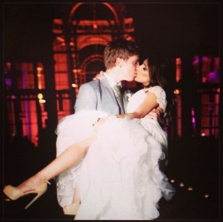 Ryan Hawley and Daisy Prestes de Oliviera - Marriage
